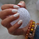Manicure hybrydowy- na czym polega jego fenomen?