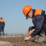 Zapewnienie bezpieczeństwa w pracy: Kluczowe aspekty szkolenia BHP w Warszawie