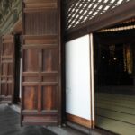 Praktyczne rozwiązania przesuwne do nowoczesnych wnętrz